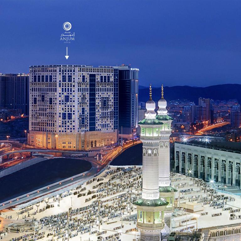 luxury Umrah packages